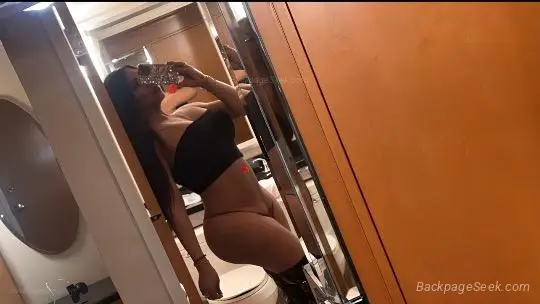 IM THE BOMBSHELL STUNNING BRUNNETTE VENUS COLOMBIAN MISTRESS... in Seattle – Women Seeking Men photo 3