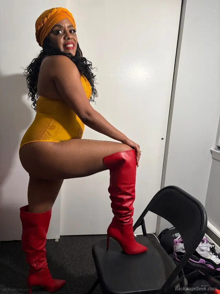 strawberry cupcake come have fun in South Jersey – Women Seeking Men photo 4