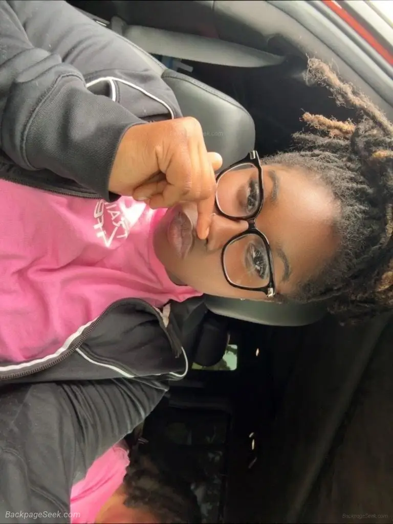 PRETTY** WET GIRL SAFE LEGIT SKILLED EXOTIC Naughty Fun