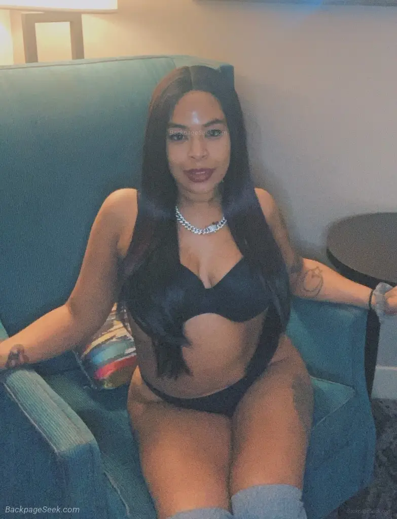just visiting 10 away from national harbor Tight Pretty Rica... in Southern Maryland – Women Seeking Men photo 4