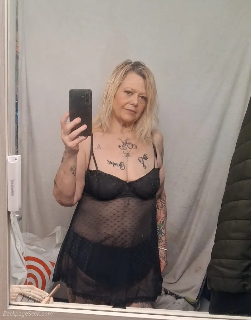 come cool off while getting off in Tacoma – Women Seeking Men photo 2