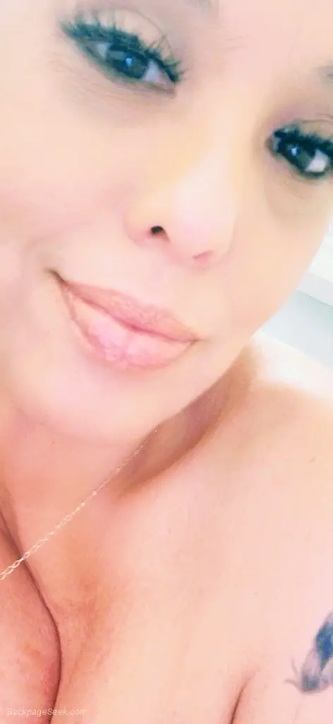 Sweet Complete Body Rub My place in Tacoma near 80th Pacific in Tacoma – Women Seeking Men photo 6