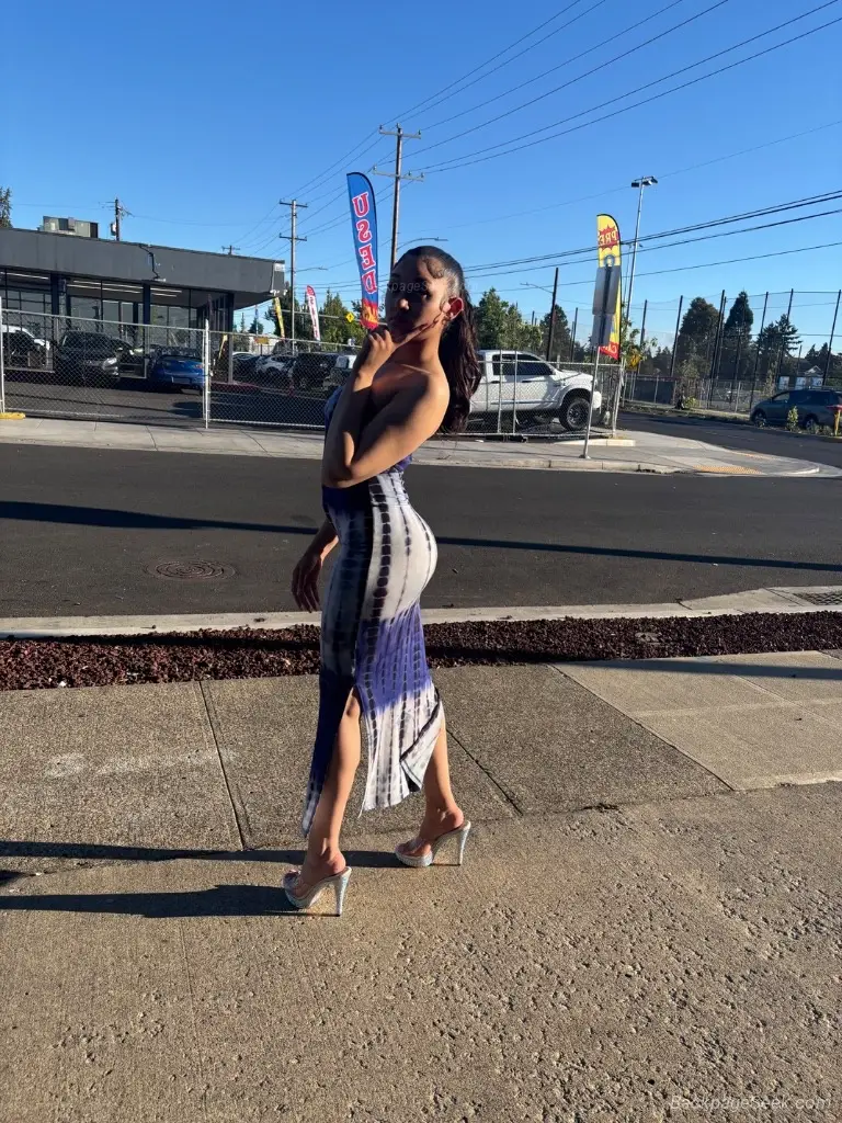 Honeyyy in Tacoma – Women Seeking Men photo 5