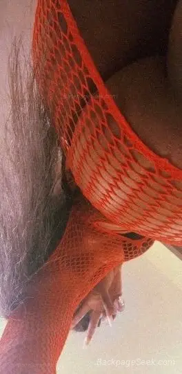 THE Petite Bombshell 1 BEST SERVICE GURANTEED 100 I in Tacoma – Women Seeking Men photo 2