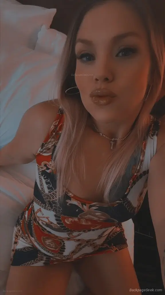 NEW PICS Meet your new FAV playmate Hablo espanol in Tacoma – Women Seeking Men photo 3