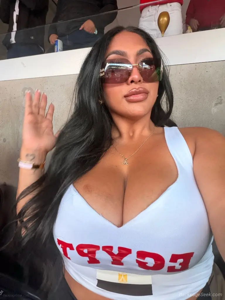 Luxury Latina NEW IN TOWN