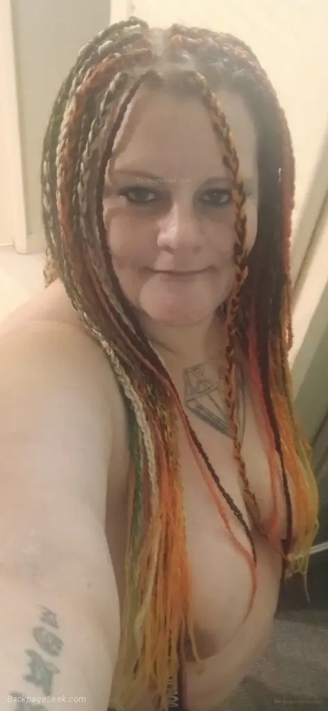 looking to party and have some fun in Tacoma – Women Seeking Men photo 6