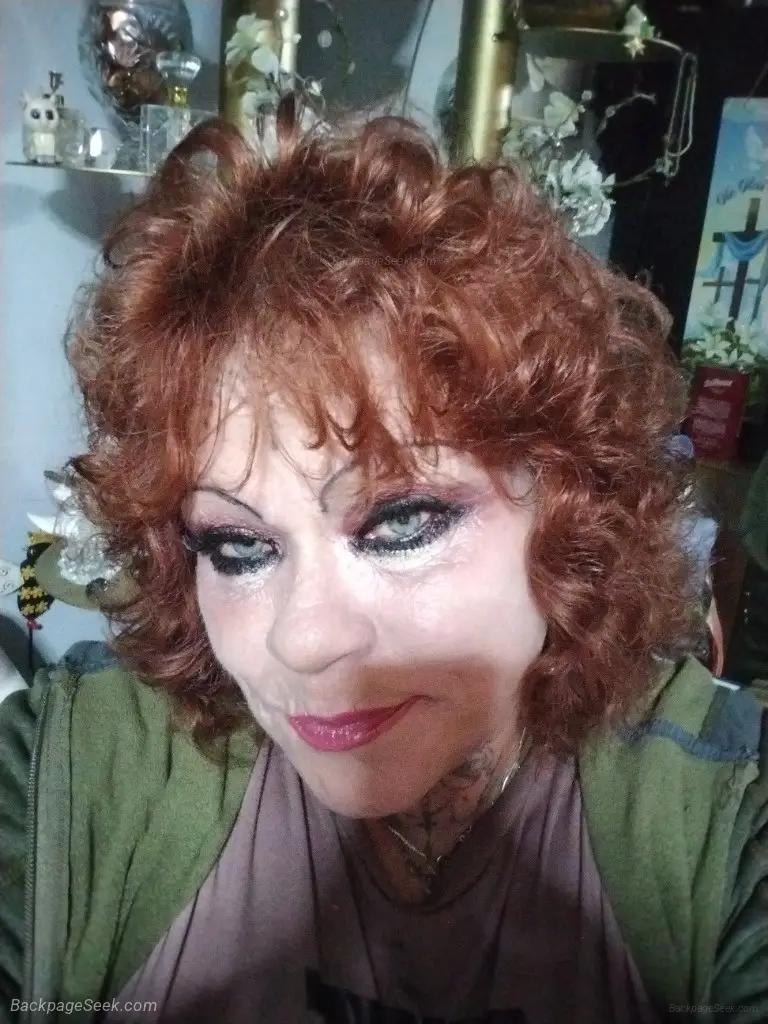 just looking for some fun in Tacoma – Women Seeking Men photo 3