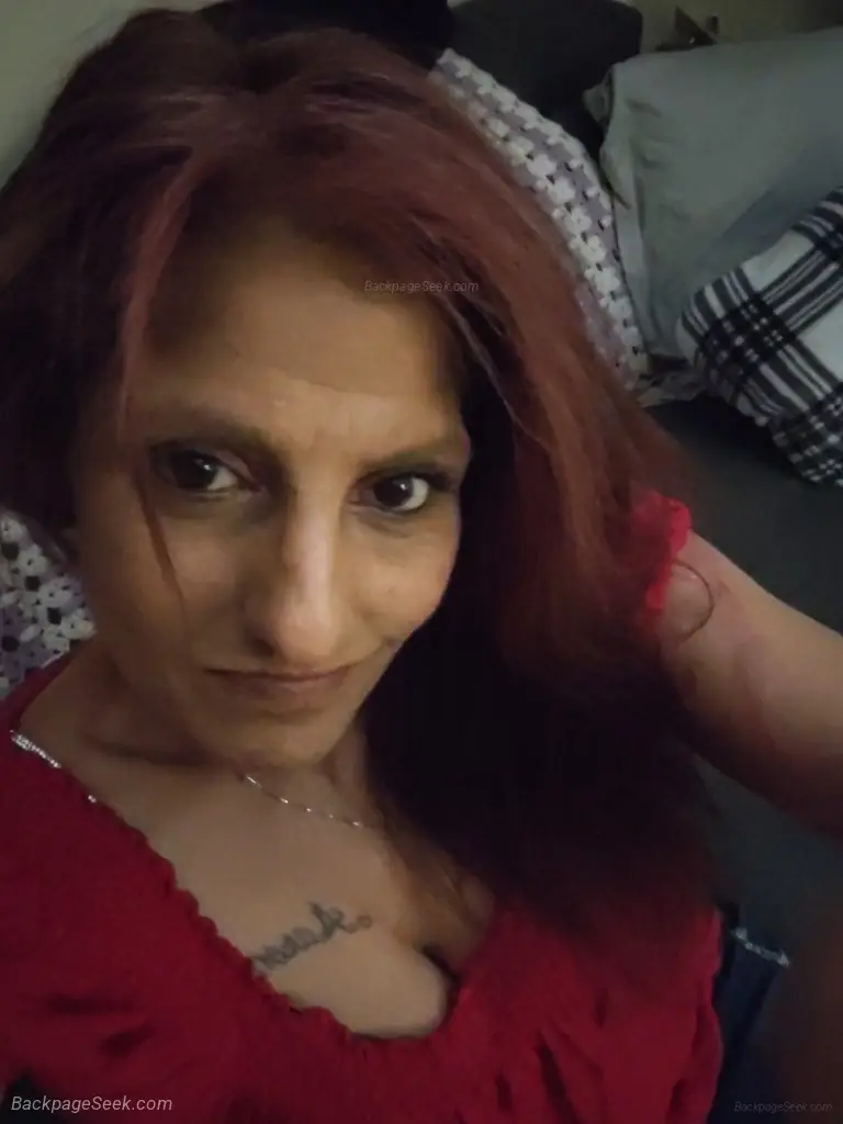 aiming to please in Tacoma – Women Seeking Men photo 3