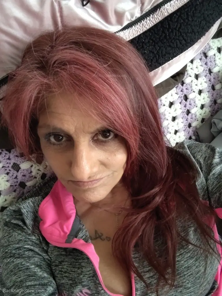 aiming to please in Tacoma – Women Seeking Men photo 5