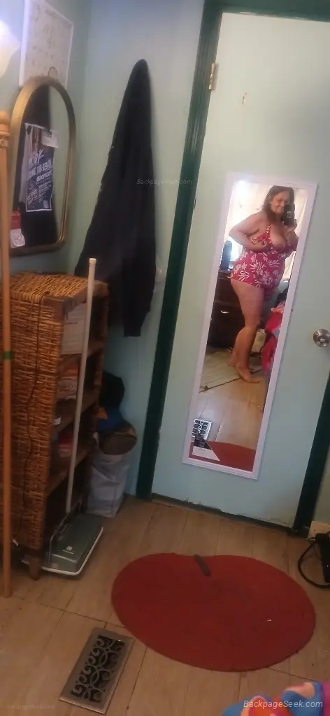 suck on my DDD s while you fuck my tight pussy in Tacoma – Women Seeking Men photo 4