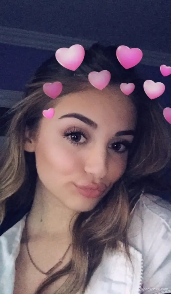 Your sexy Dream Queen Available For Hookup Incall/Outcall/ Carfun