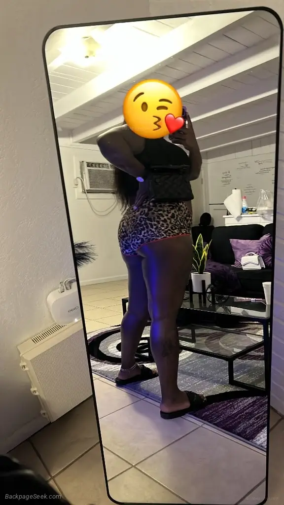 FREAKY FRIDAYS Qv special 90 Come here Dadddy in Tampa – Women Seeking Men photo 6