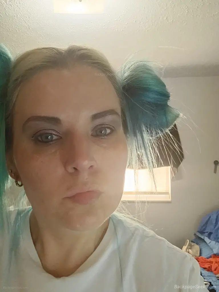 Cum on me in Tampa – Women Seeking Men photo 3