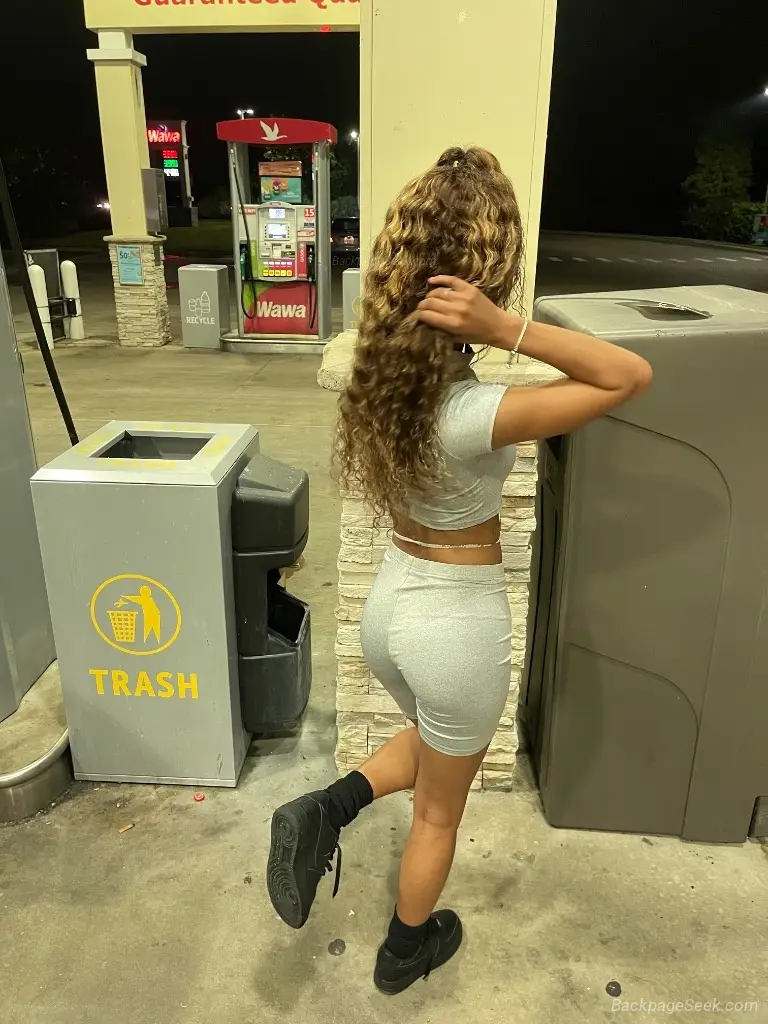 chocolate in Tampa – Women Seeking Men photo 5