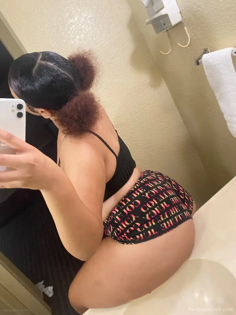 sexy curvy thick blasian throat goat creamer in Tampa – Women Seeking Men photo 3