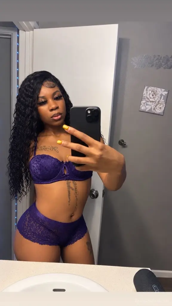 your sweet little destiny is back online in Tucson – Women Seeking Men photo 4