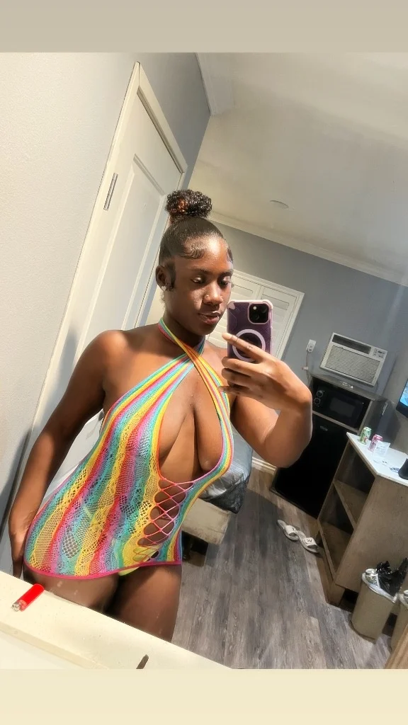 INCALL/OUTCALL!! PRETTY CHOCOLATE HERE COME HAVE A GOOD TIME