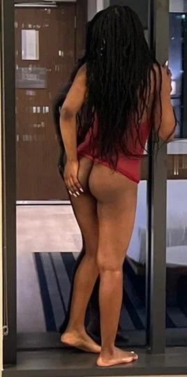 CHOCOLATE in Denver – Women Seeking Men photo 3