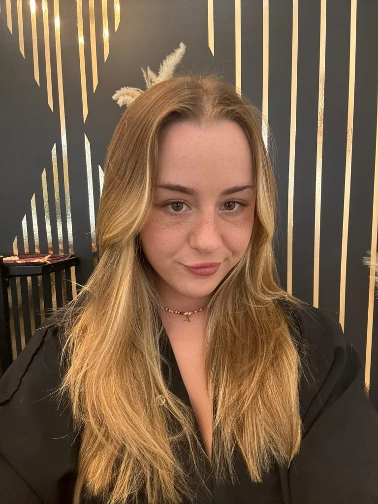 Sexy young Private Meetup Sloppy Oral Content Queen
