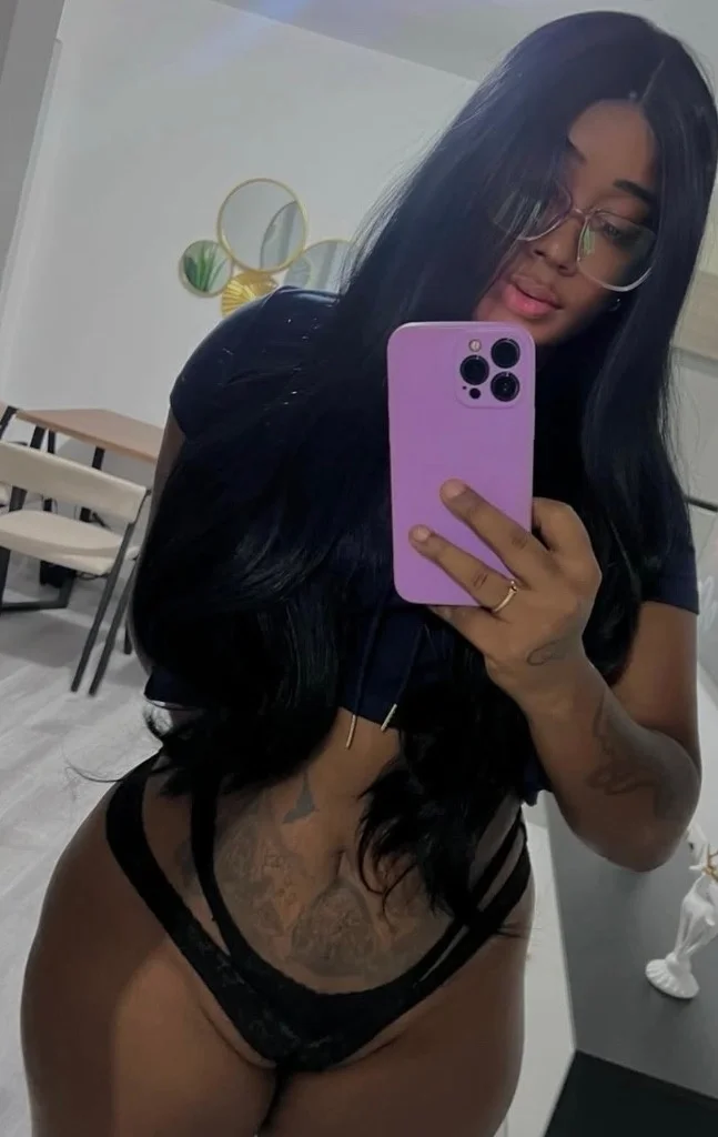 Latina in Fort Collins – Women Seeking Men photo 3