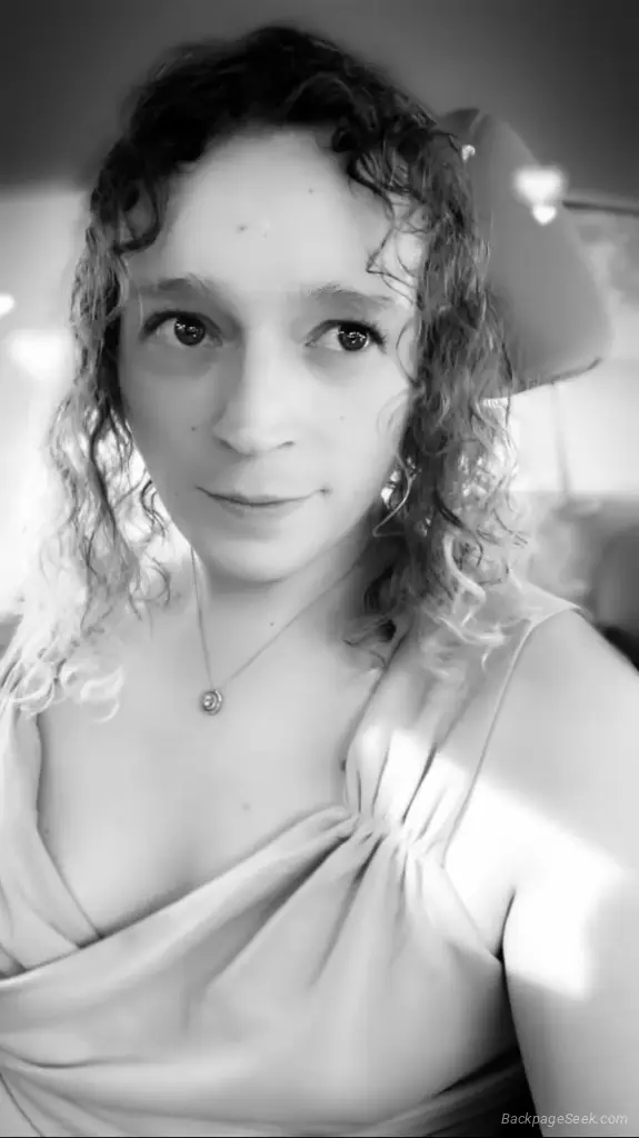 Private Residence in Virginia Beach – Women Seeking Men photo 5
