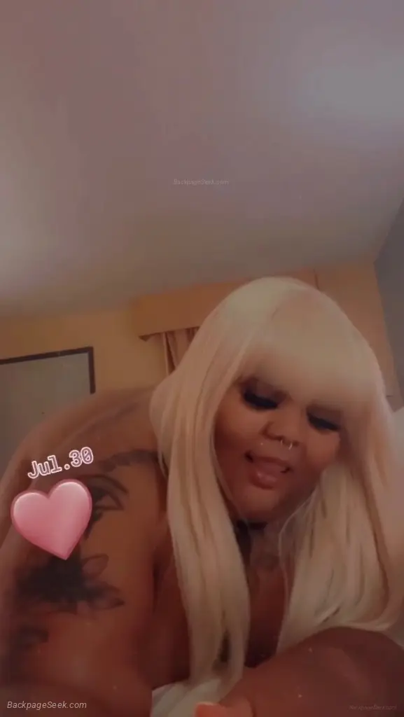 SUPER SOAKER WET THROAT BBW LEAVE THAT IN MY THROAT CAMP SPR... in Washington DC – Women Seeking Men photo 2
