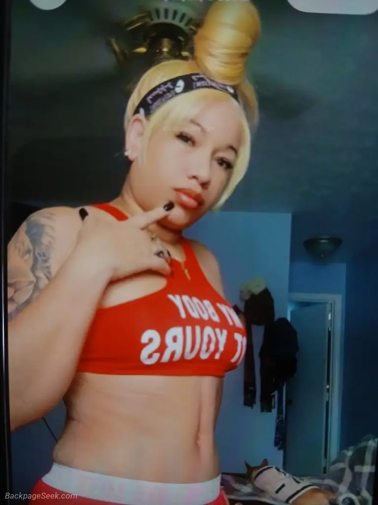 sexy super latina