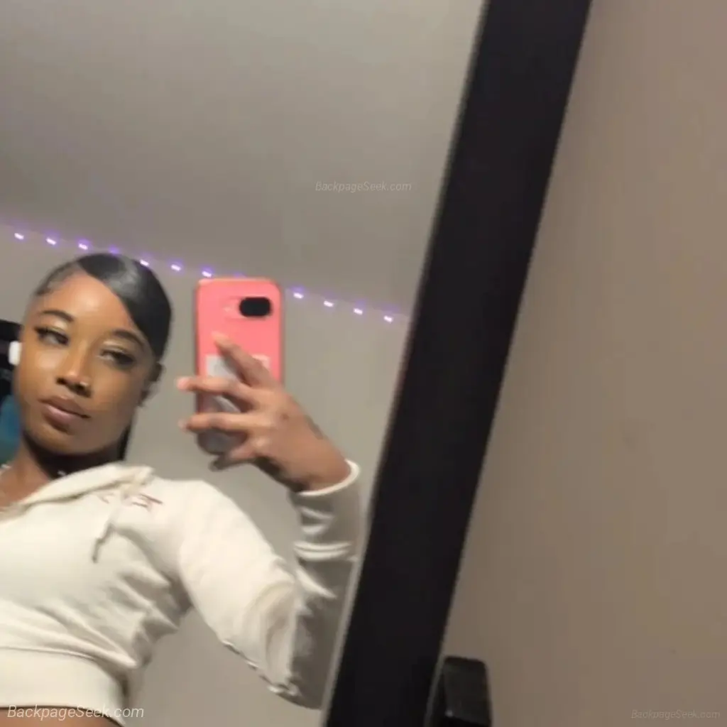 Brownskin Baddie Incall in Washington DC – Women Seeking Men photo 3