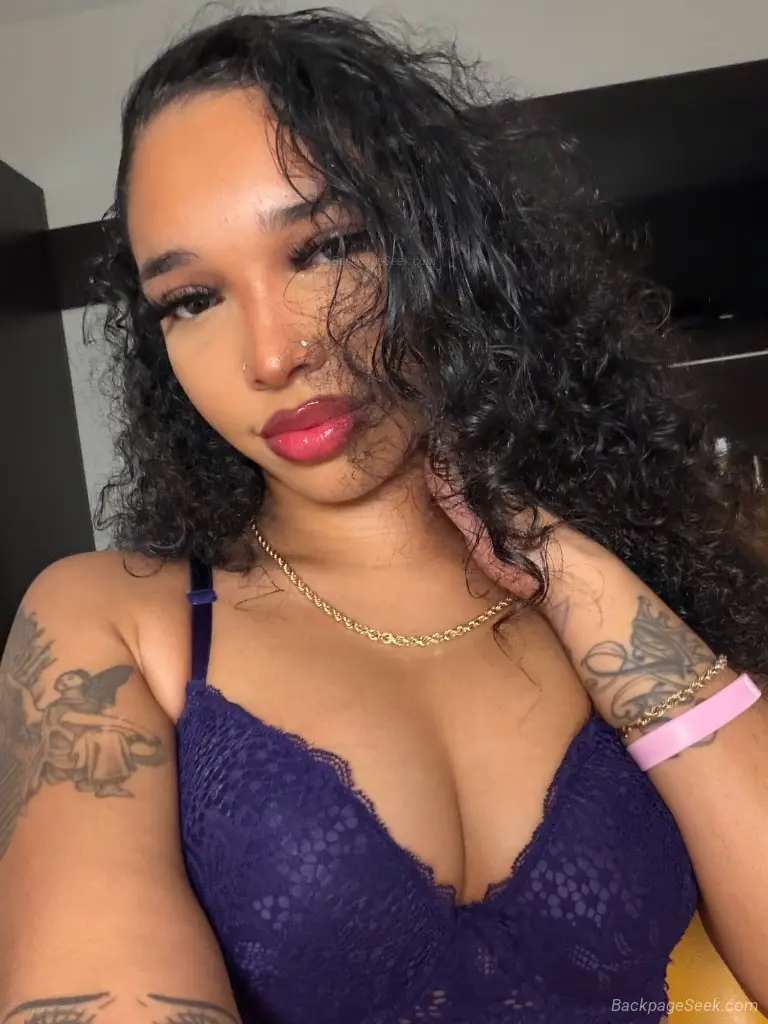 LEAVING SOON CATCH ME WHILE YOU STILL CAN EYE CANDY girl CLE... in West Palm Beach – Women Seeking Men photo 4