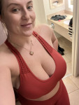 💋🍒👅Spoiled Rich Mom 💋Wants to Be Fucked Like a Slut Tonight💋