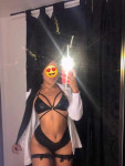 Hot skinny girl 🤤