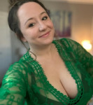 💚💋💚 Sweet & Flirty Smile Housewife Loves Doggy Stylee 💚💋💚