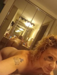 Discrete✅ Satisfying✅ Open minded✅ Available✅