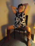 Erotic brunette ! 40$ car play today !