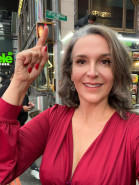 Deal With Horny MILF For Hard Fuck