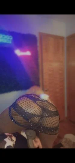 cum hop on or in me lets play in Akron – Women Seeking Men photo 4