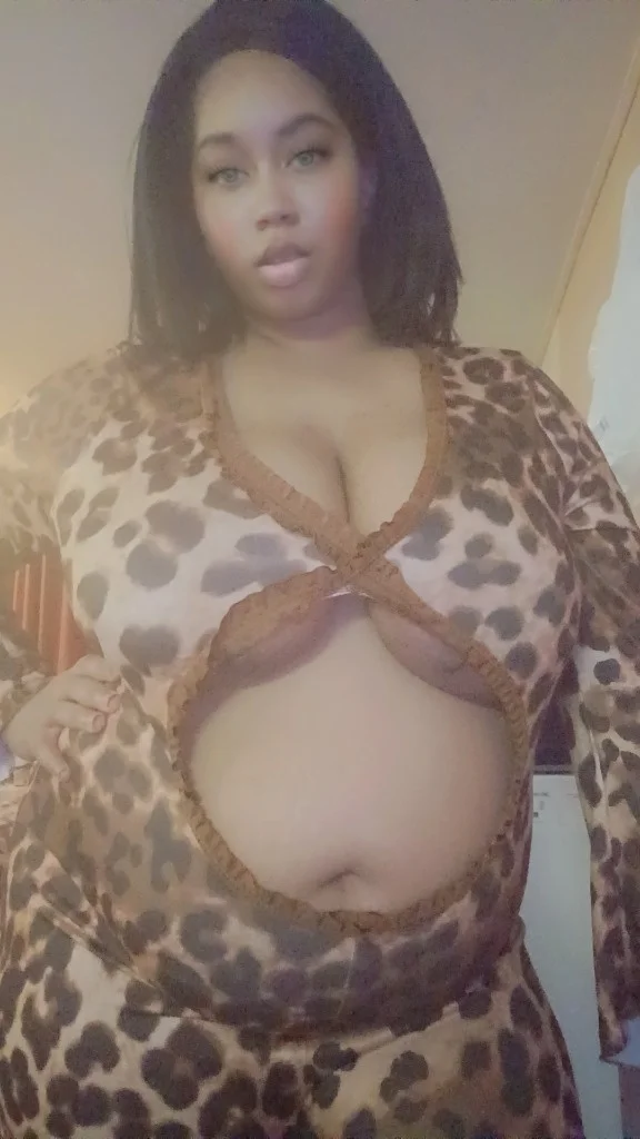 mrs rissa da freak thoart goat 75 spl wet wet facial queen