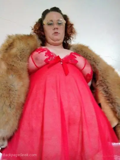 YOU KNOW THAT I SUCK DICK THE BEST AROUND... AND I GOT THE HOTTEST DEAL