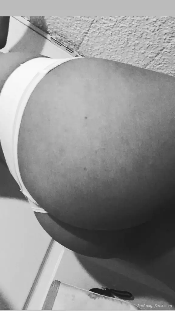 wet and horny can i get sum daddy dick in Akron – Women Seeking Men photo 2