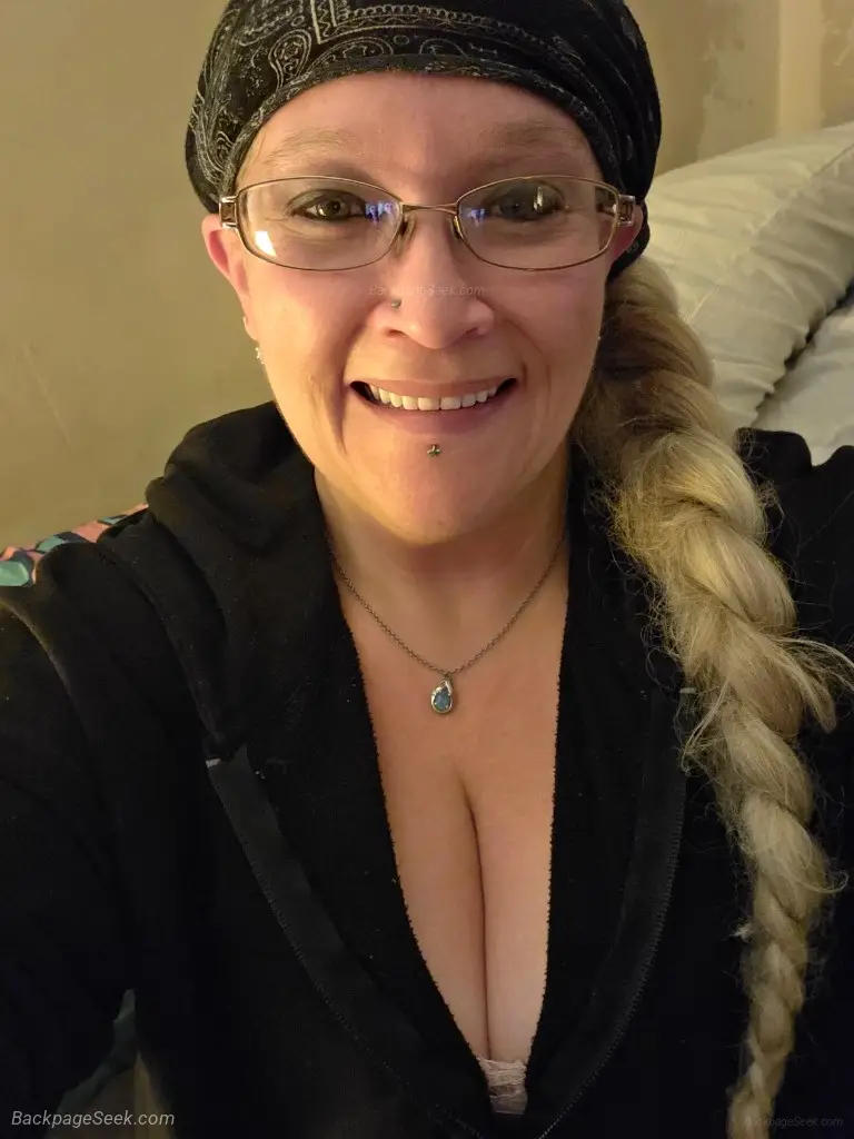 happy endings in Akron – Women Seeking Men photo 4
