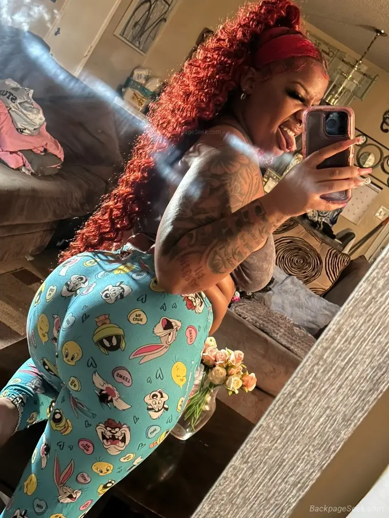Very Sweet And Petite Hot Sexy Women FACETIME SHOWCONTENT av... in Akron – Women Seeking Men photo 3