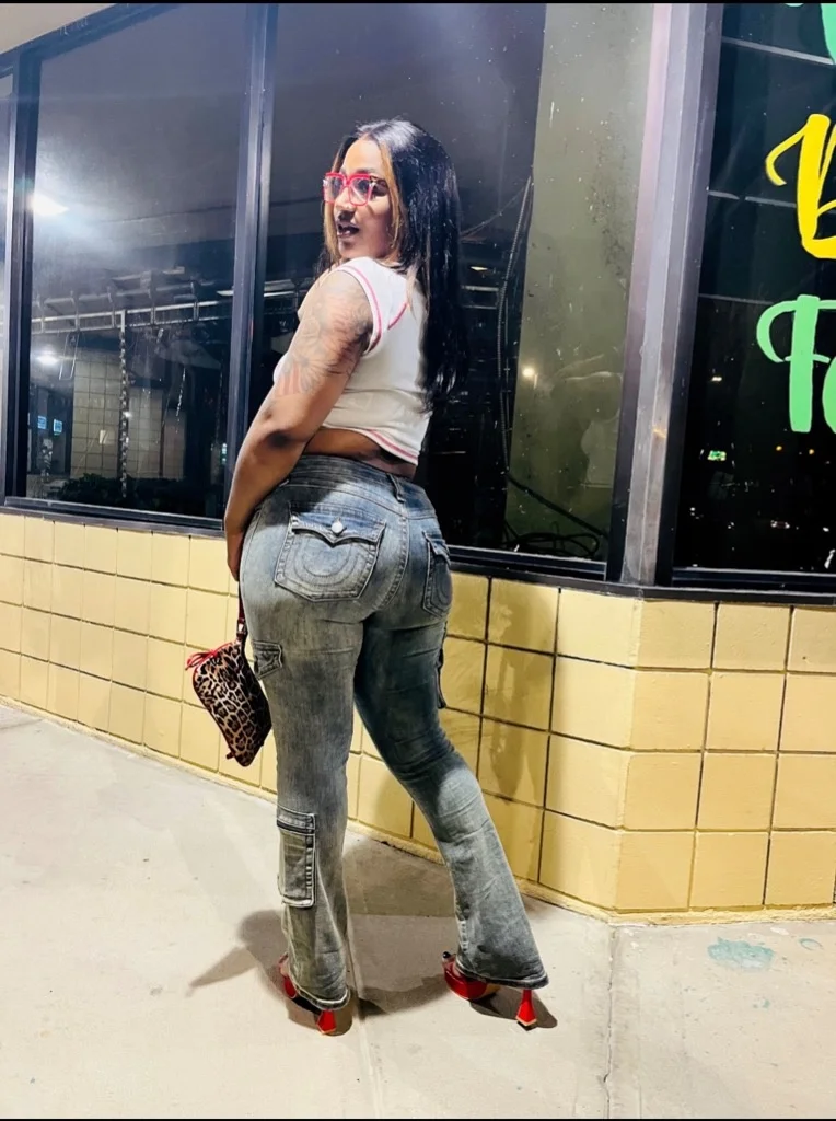 Wet Kitty City in Albany – Women Seeking Men photo 4