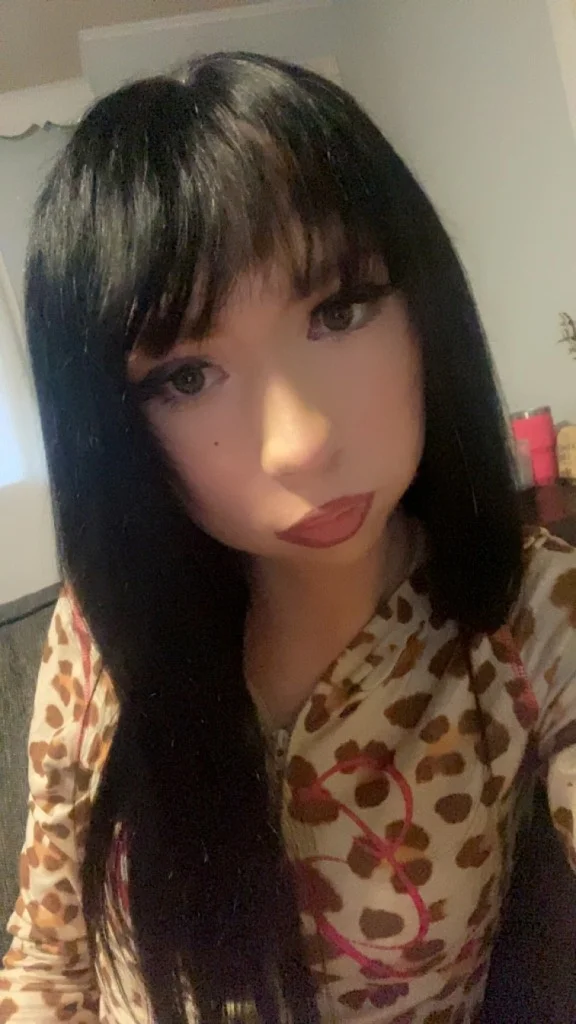petite transgender woman looking to please in Albany - Women Seeking Men