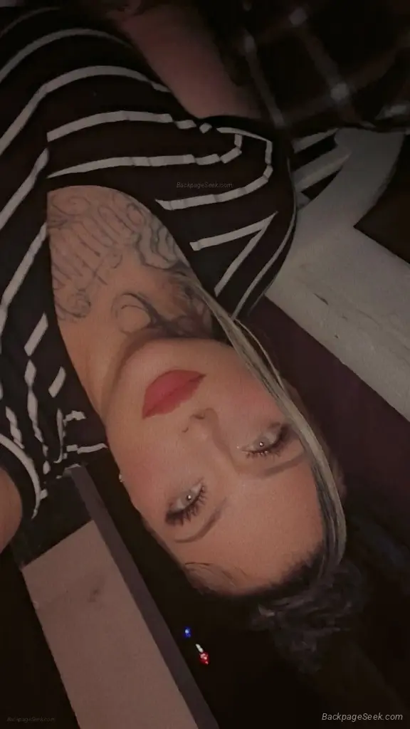 Im Backkk in Albany – Women Seeking Men photo 2