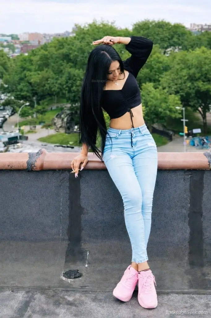 I AM SKINNY BRUNETTE TRANSFEM in Albany – Women Seeking Men photo 6