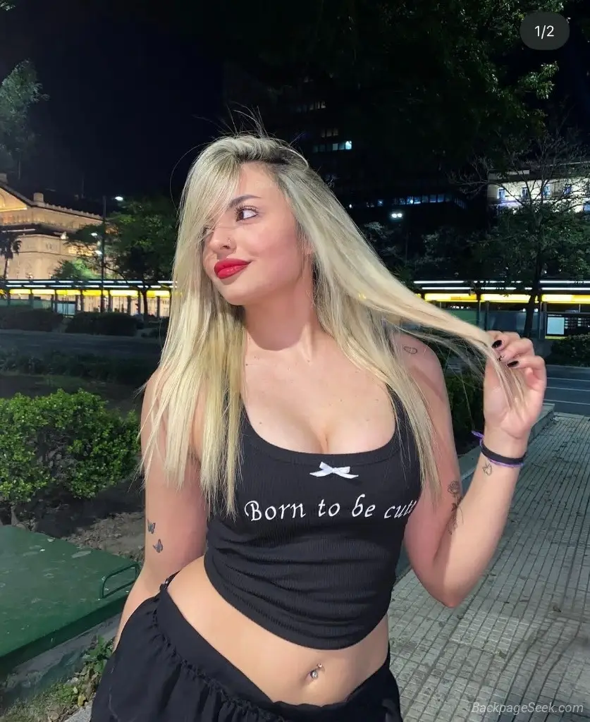 SNEAKY LINK WITH PETITE AND SLIM WAIST LUCIA in Albany – Women Seeking Men photo 4