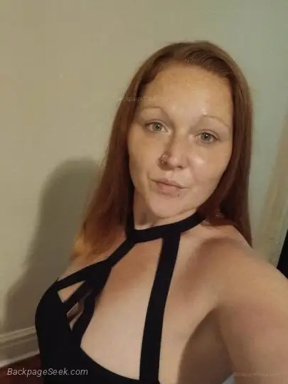 Natural redhead Brittany pregnant