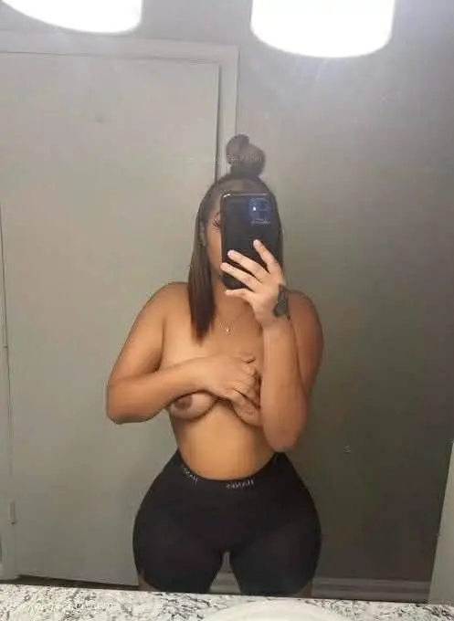 Come to play with me I'm sexy Girl in Albany – Women Seeking Men photo 6