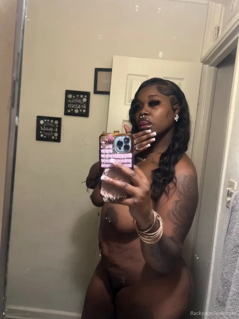 SPECIALS ALL DAY in Albany – Women Seeking Men photo 2
